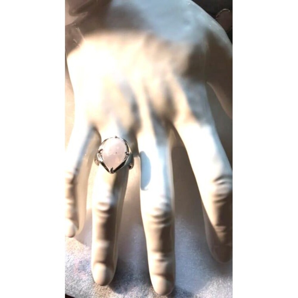 Gemstone Ring - Picture 5 of 6